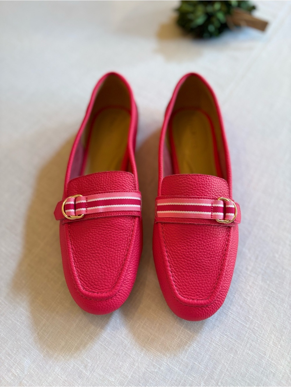 Talbots Pink Pebble Leather Women's Loafers with Striped Buckle Sz 9